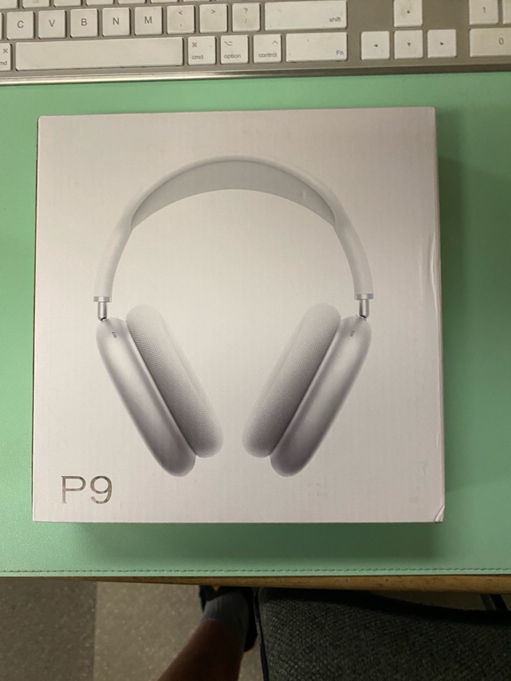 P9 Over-Ear Headphones - White & Silver